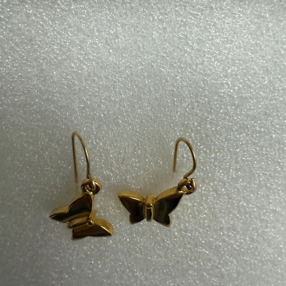 Small Butterfly on‎ hook drop earrings - Picture 3 of 5